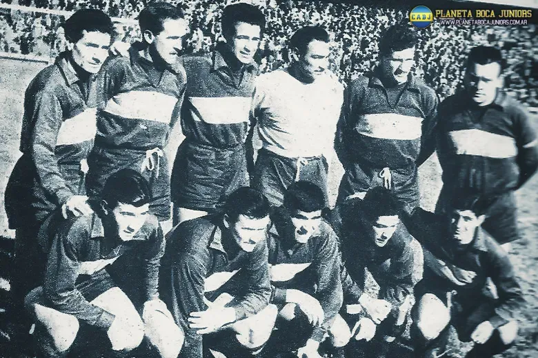 El plantel de Boca en 1952.