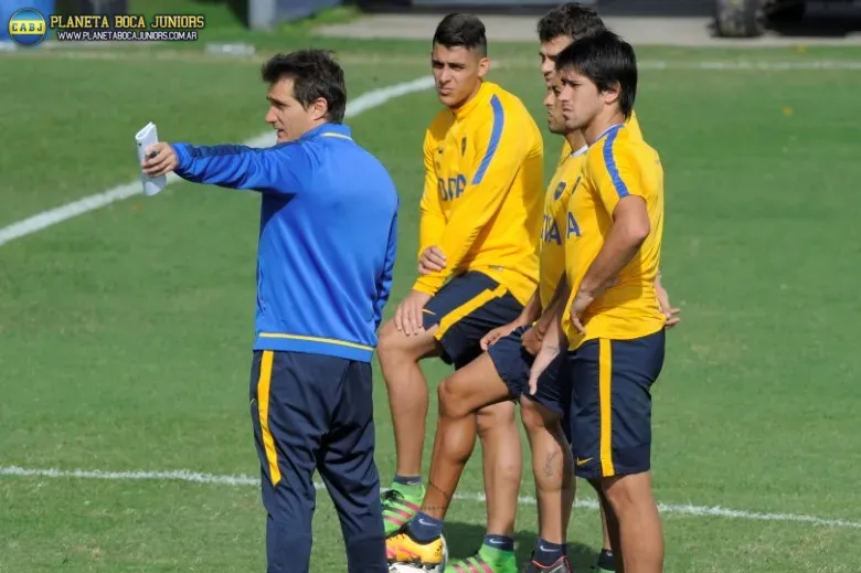 Guillermo tiene casi el equipo definido.