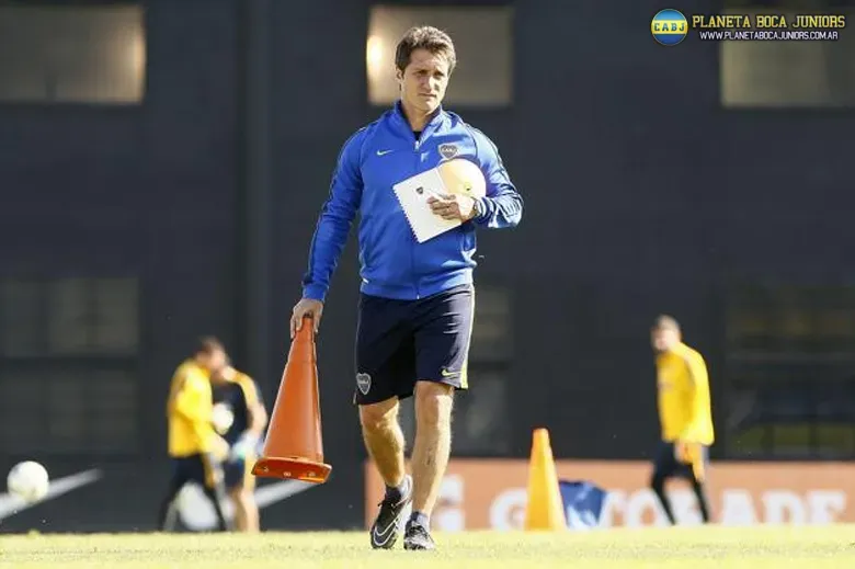 Guillermo no dio pistas del equipo.