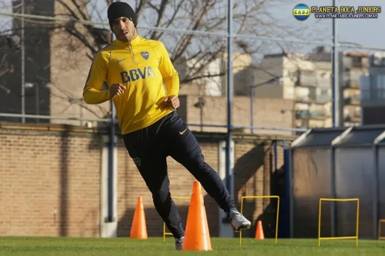 Tevez en el entrenamiento. Foto: Prensa CABJ.