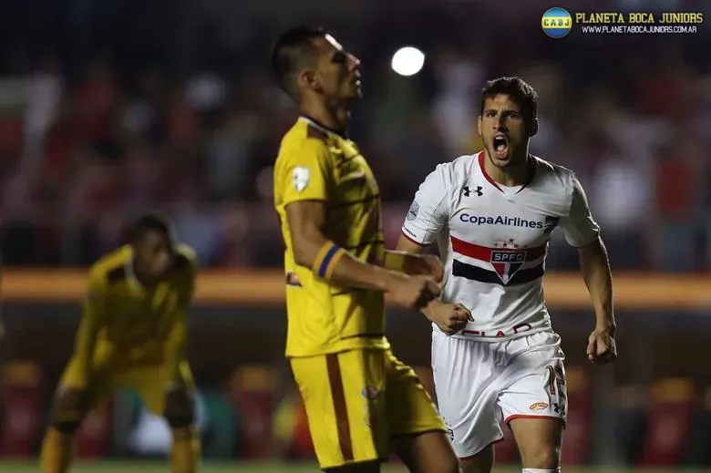Calleri sigue anotando.