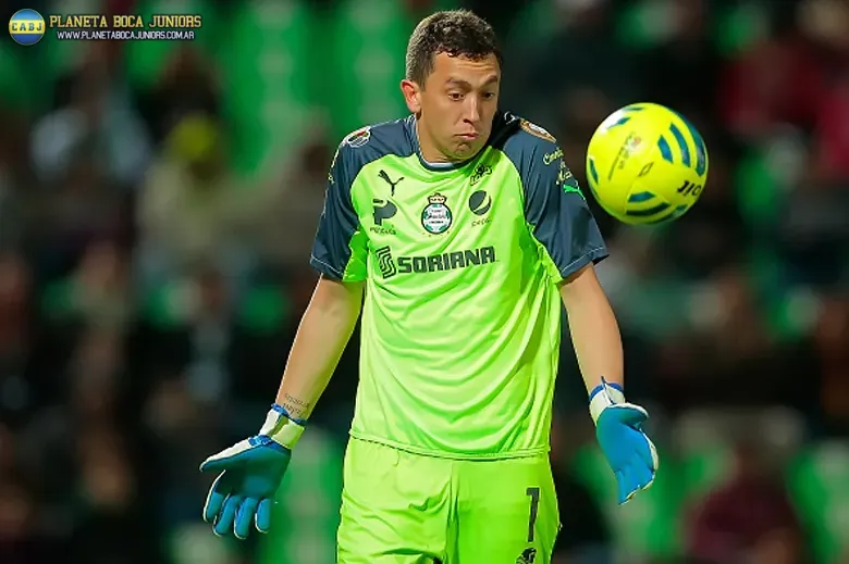 Marchesín continuará en Santos Laguna.