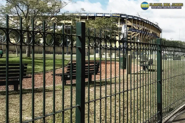 La práctica fue a puertas cerradas.
