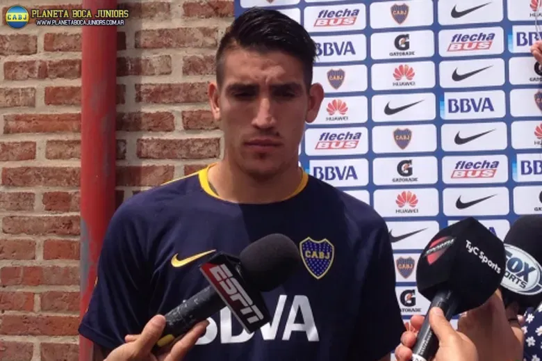 El delantero por afuera analizó su llegada a Boca y lo comparó con Racing. Foto: Prensa C.A.B.J.