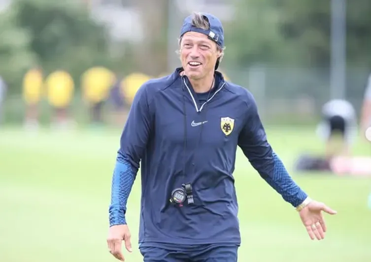 Matías Almeyda. (Foto: Prensa AEK Atenas).