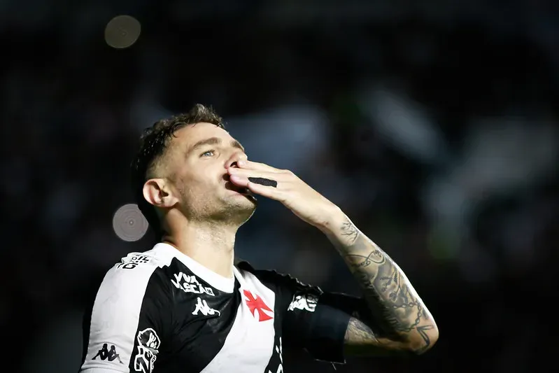 Vegetti é a esperança de gols do Vasco no clássico. Foto: Matheus Lima/Vasco
