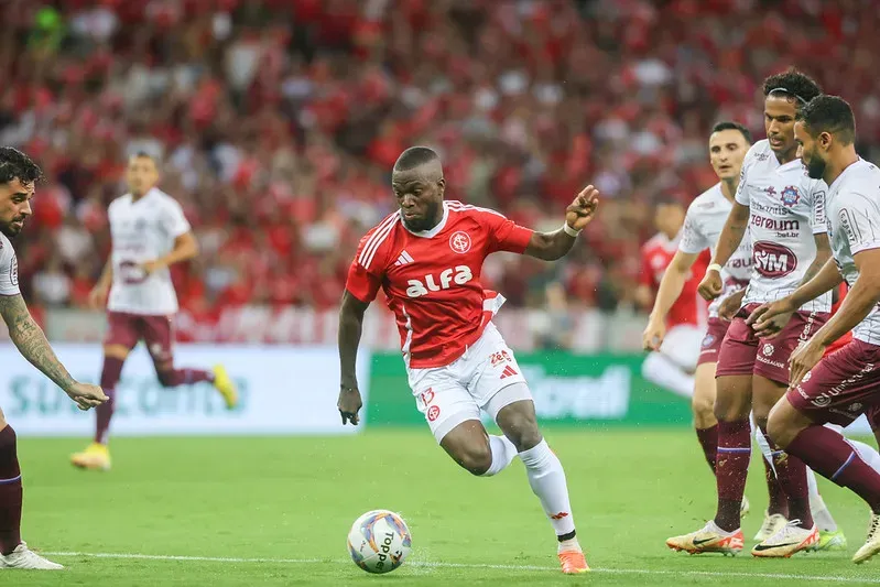 Enner Valencia em ação contra o Caxias. Foto: Ricardo Duarte/Internacional