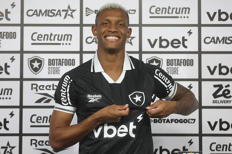Danilo durante sua apresentação no Botafogo. Foto: Vitor Silva/Botafogo