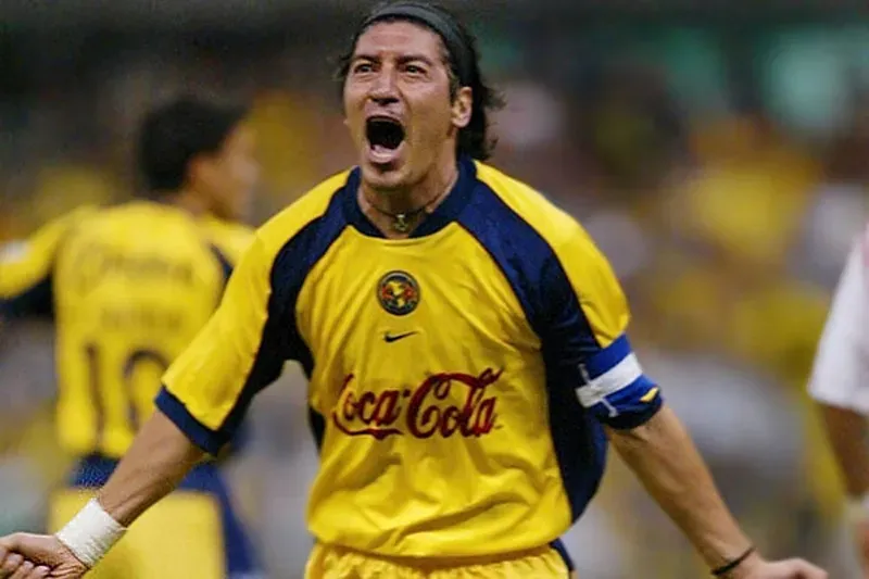 ¿Alexis por la senda de Zamorano? Aseguran que Sánchez podría ser compañero de Igor Lichnovsky, Diego Valdés y Víctor Dávila en Las Águilas del América.