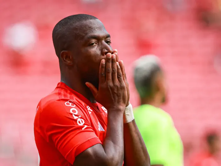 Borré e Enner Valencia retornam ao Internacional