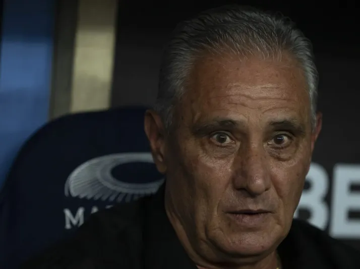 Tite é avisado sobre lesão de jogador do Flamengo