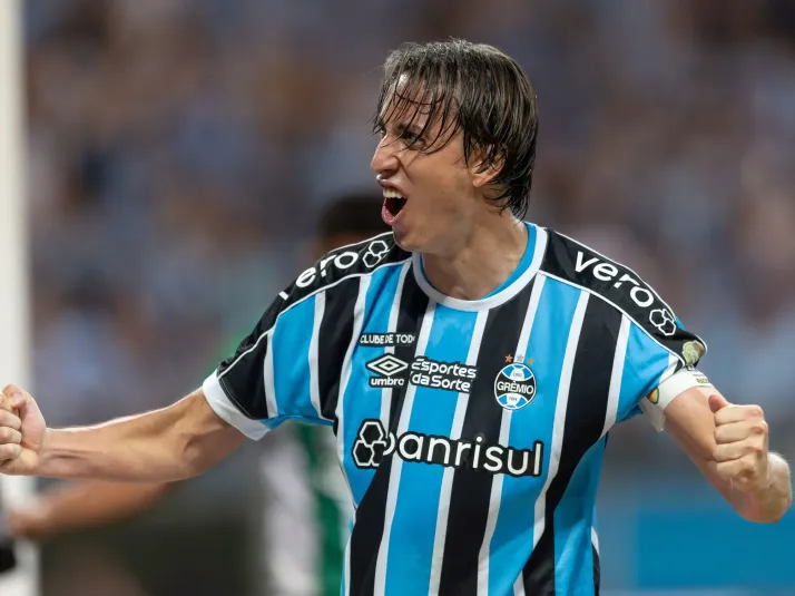 Geromel destaca principal ponto do Grêmio em vitória contra o Fortaleza