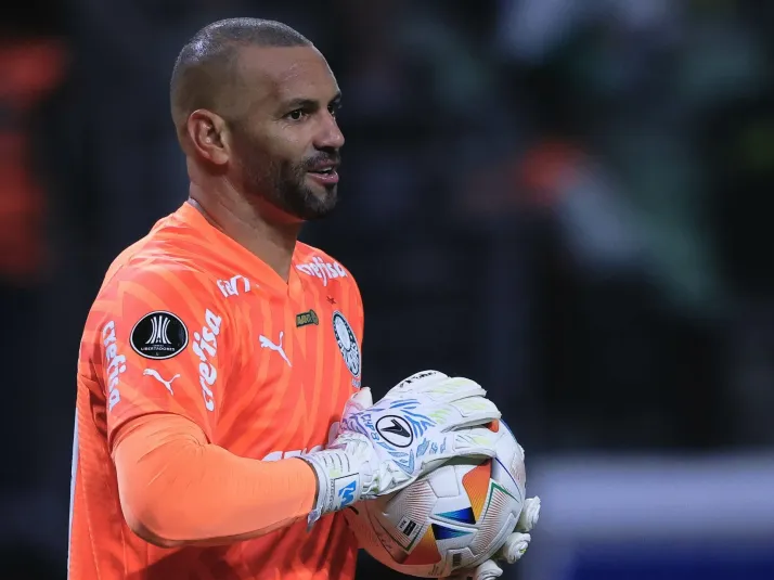 Weverton recebe notícia importante antes de partida do Palmeiras