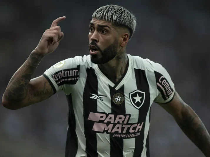 Barboza se revolta com falha do Botafogo em empate com o Criciúma e dispara: “enojado”