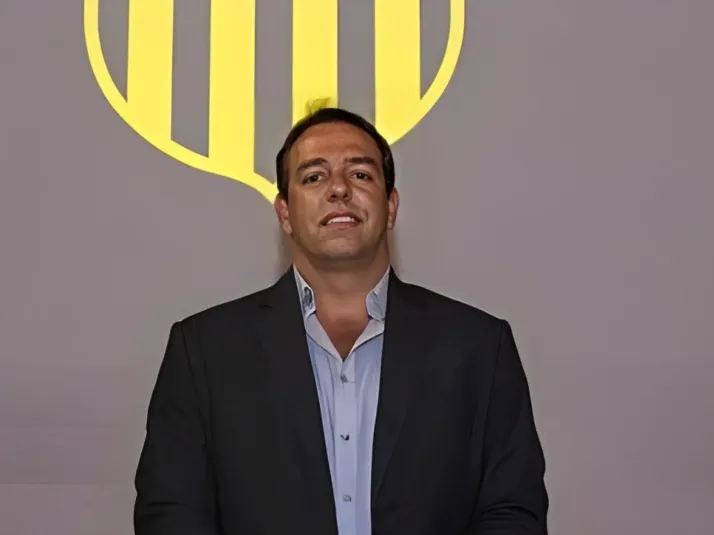 Presidente do Peñarol projeta duelo contra o Botafogo e surpreende geral