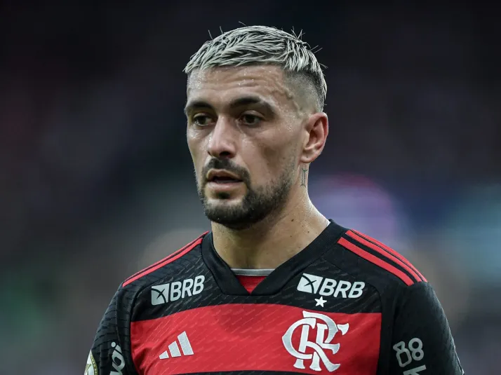 Arrascaeta surge de última hora, surpreende e manda forte recado no Flamengo