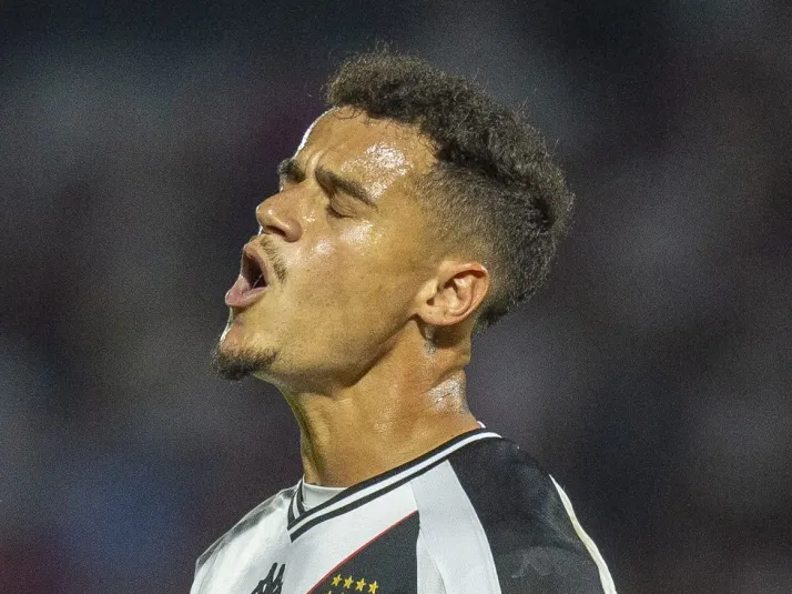 Coutinho tem situação atualizada no Vasco às vésperas do clássico