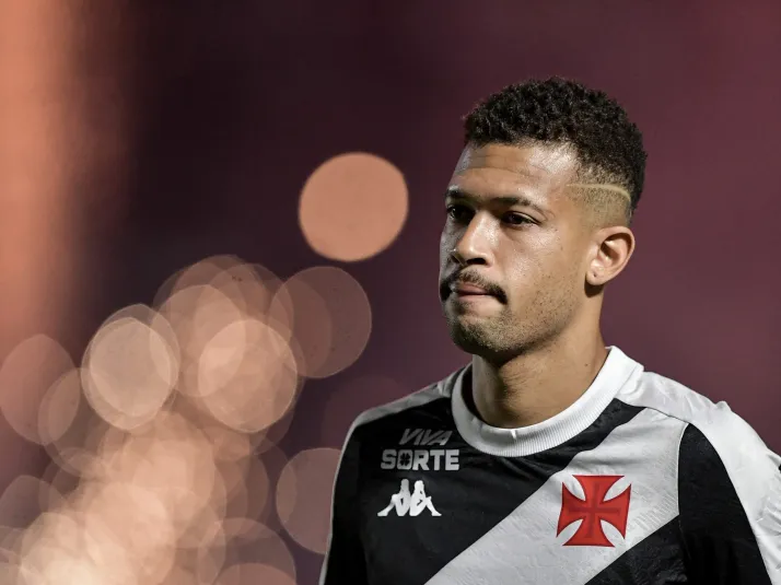 Vasco tem três novidades após desfalque de João Victor