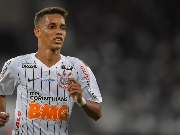 Pedrinho explica escolha pelo Atlético-MG em vez do Corinthians