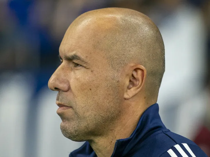 Leonardo Jardim surpreende com novidade no Cruzeiro e relaciona o jovem Rayan Lelis