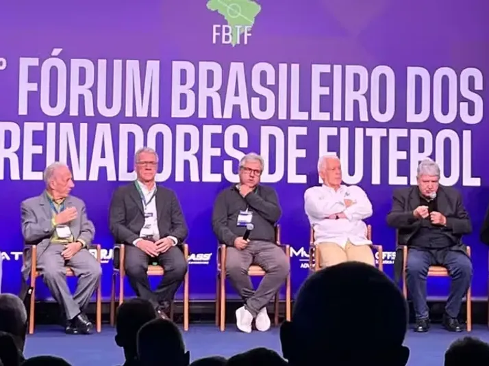Bruno Formiga critica fala de Emerson Leão sobre estrangeiros na Seleção Brasileira
