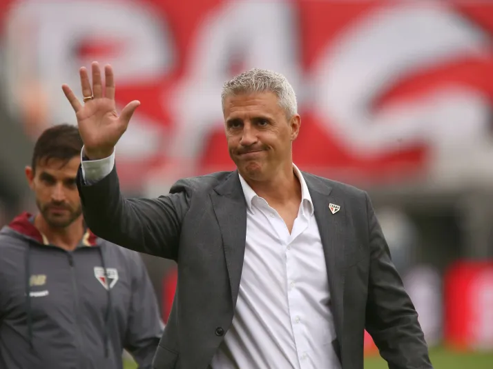 Crespo aponta erro na construção do elenco do São Paulo