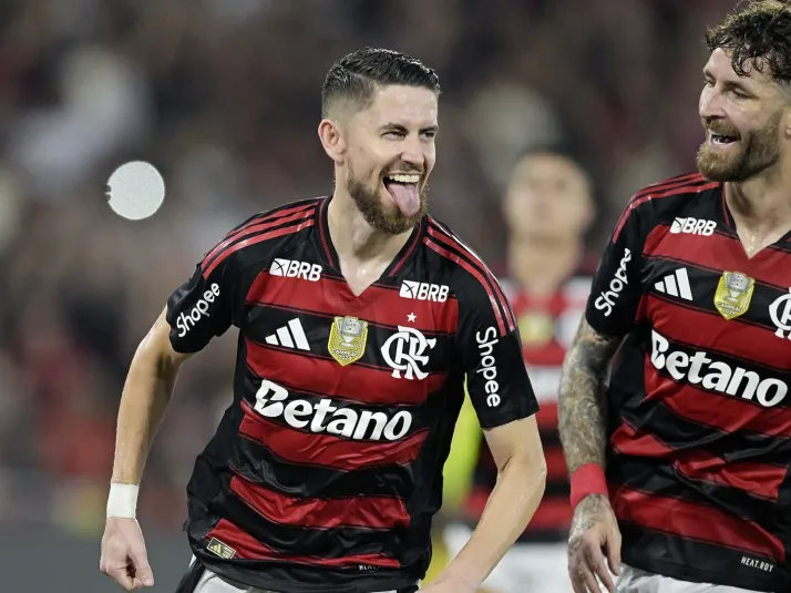Flamengo oferece prêmio milionário ao elenco na final