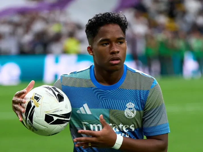 Cria do Palmeiras, Endrick é 'barrado' e vira desfalque na Europa League pelo Lyon