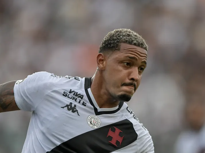 Vasco é avisado que Vitória desiste de contratar David após valores pedidos
