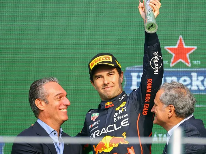 América felicitó a Checo Pérez por lograr el podio en el Gran Premio de Austria