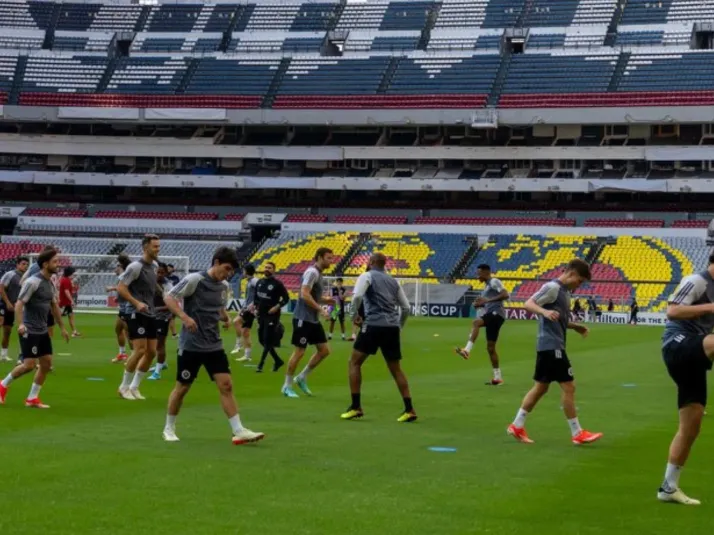 La increíble estrategia de New England Revolution para el juego con América