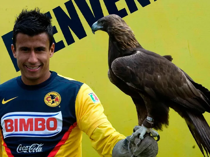 Jugó en América y Chivas pero no triunfó por problemas con su esposa