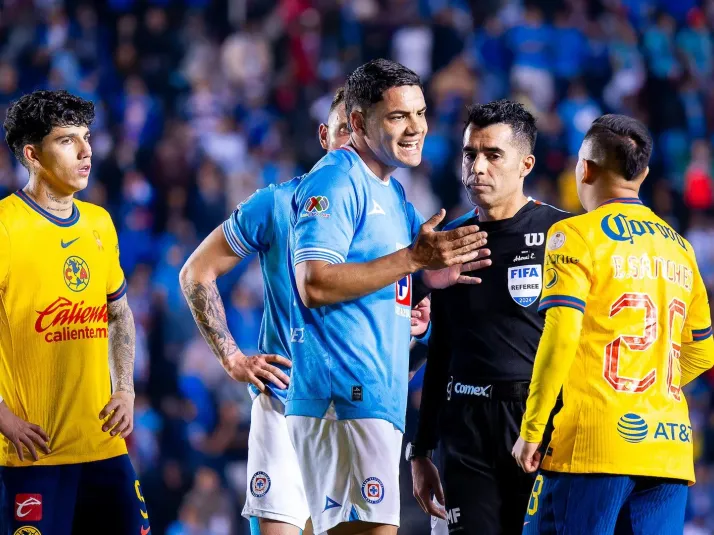 Revelan audios del VAR y queda claro el penal a favor de América