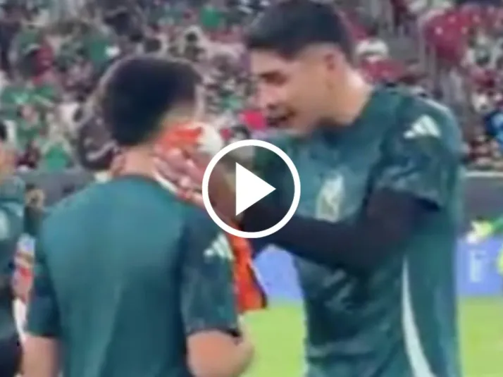 El gesto de Edson Álvarez con Gilberto Mora que conmovió a todos