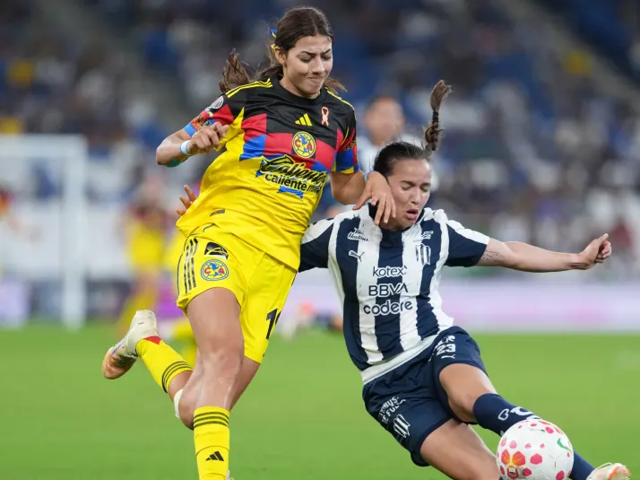 Montserrat Saldívar se convierte en blanco de críticas tras la Ida ante Rayadas