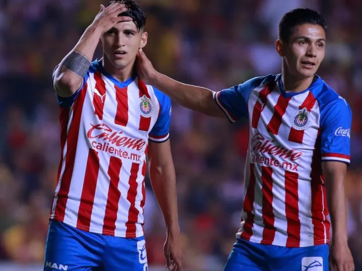 Chivas cae en Morelia por el VAR y el portero Sosa