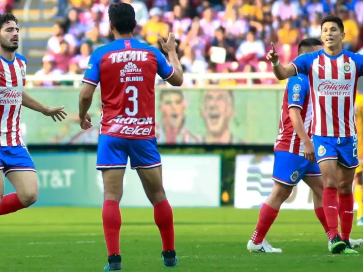 Briseño y Alanís serán suplentes en el estreno del Clausura