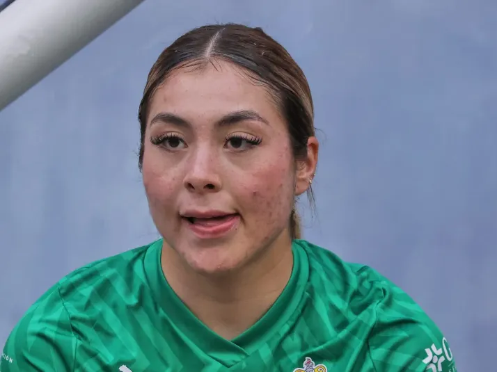 Chivas Femenil despidió a Wendy Toledo y afición estalló