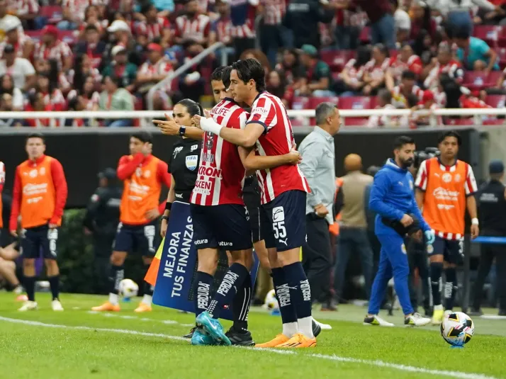 Teun Wilke por fin debutó con Chivas vs. Pumas