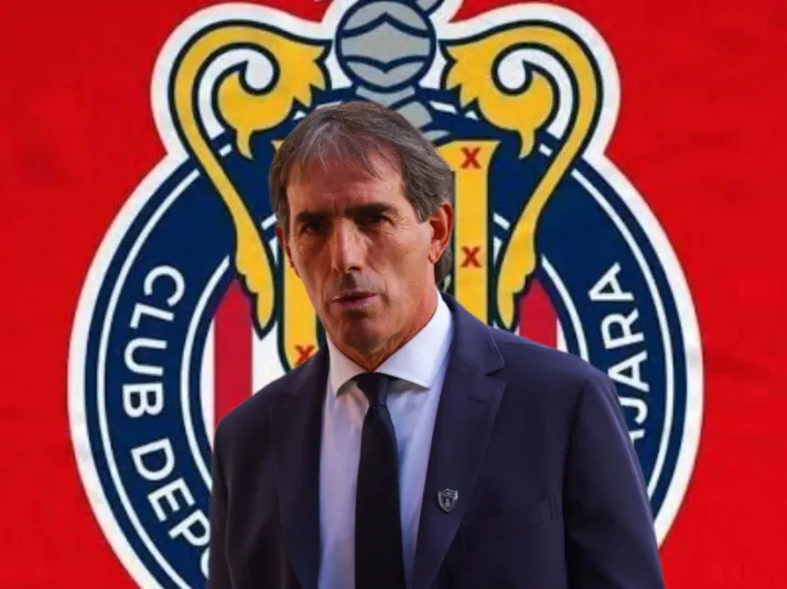 Enrique Alfaro, de realizar sus prácticas en Chivas a ser auxiliar técnico de Guillermo Almada