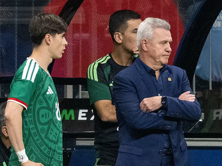 Los jugadores de Chivas con más probabilidad de ganar un lugar al Mundial