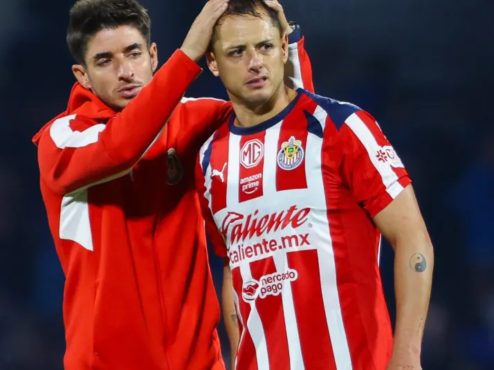 Gustavo Mendoza se dijo triste por Chicharito Hernández