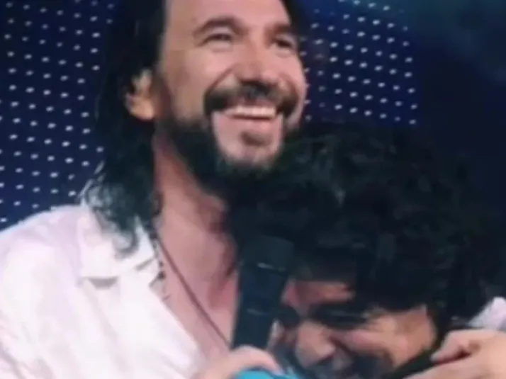 Marco Antonio Solís rememora actuación junto a Maradona en Instagram