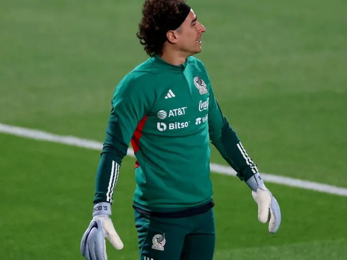 Memo Ochoa apuesta a la historia con México en su quinto Mundial