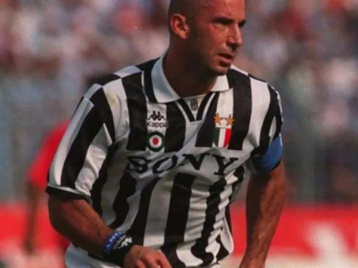 Producto de un cáncer fallece Gianluca Vialli, otrora figura del fútbol italiano