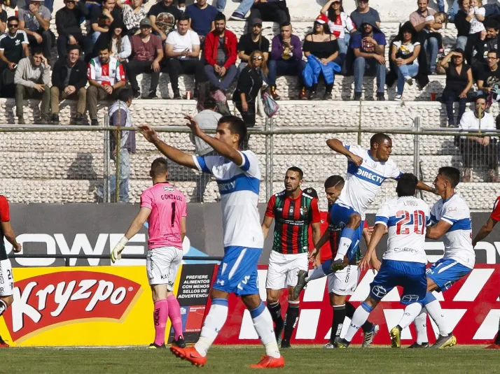 Jugador que asomaba como crack en UC le dice no al próximo rival de Chile