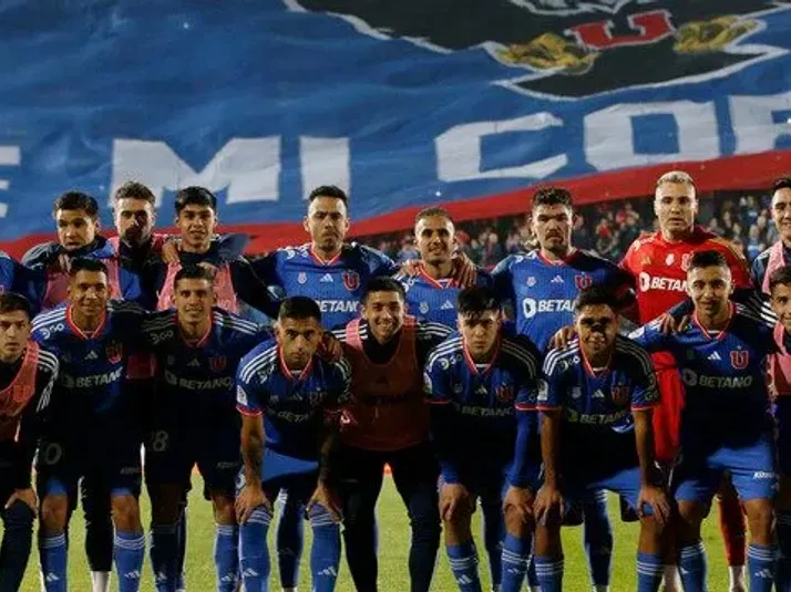 Cuestionado jugador de la U aparece como uno de los mejores del continente