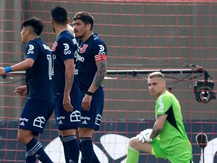 Cantante chileno fanático de la U: "Jugamos para descender"