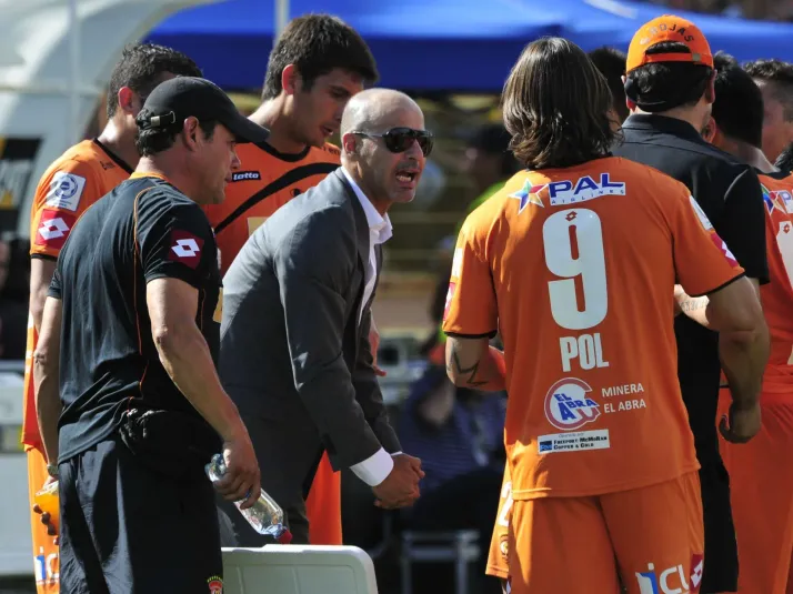 “En Cobreloa hay que sacar a 12 jugadores y darles las gracias, nada más”