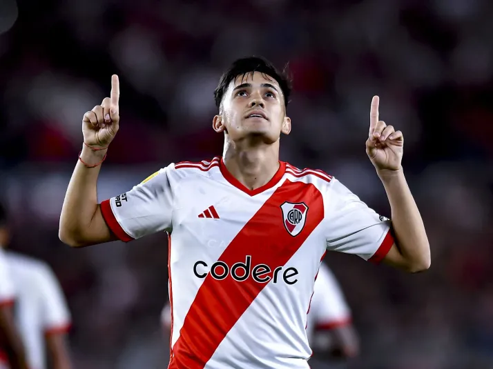 Colo Colo podría recibir millonaria ganancia: Juventus, Napoli y Valencia siguen de cerca a Pablo Solari